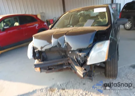 2010 Nissan Sentra 2.0S из США, поврежденный, VIN 3N1AB6AP1AL693889